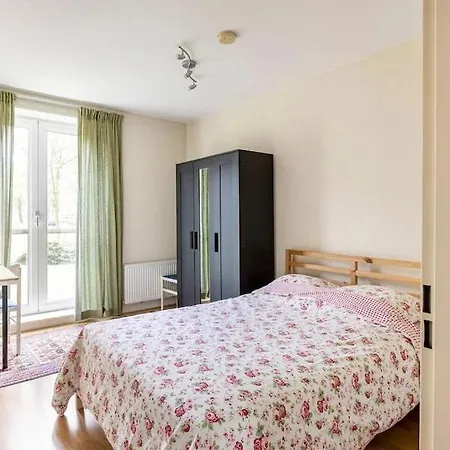 民宿 Delightfull Spacious In Gorgeous
